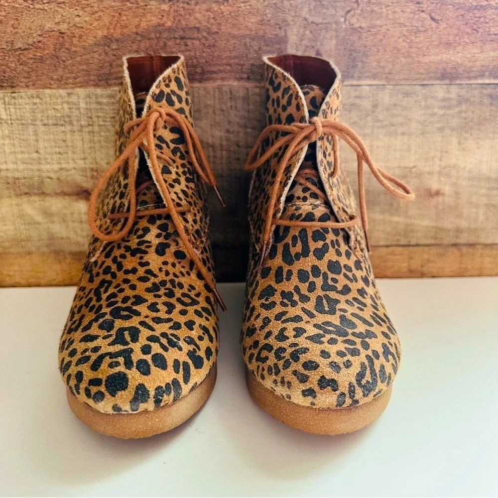 NWOT Lucky Brand Tahetti Suede Leopard Print Wedge Ankle Booties